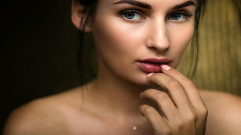 pexels-valeriya-1204505(1).jpg